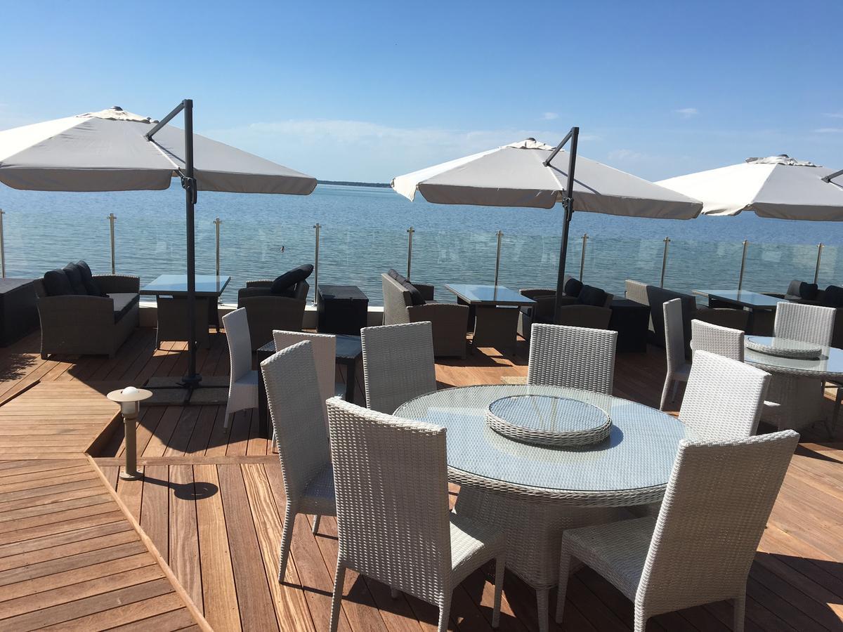 Beach Hotel - Le Grand Chalet Ronce-les-Bains Exterior foto